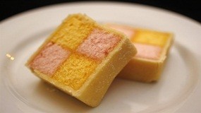 banh battenberg